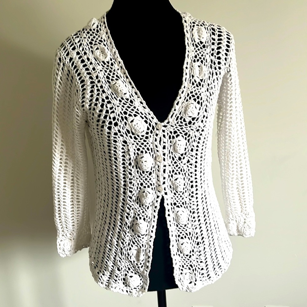 Ladies Vintage Crochet Sweater